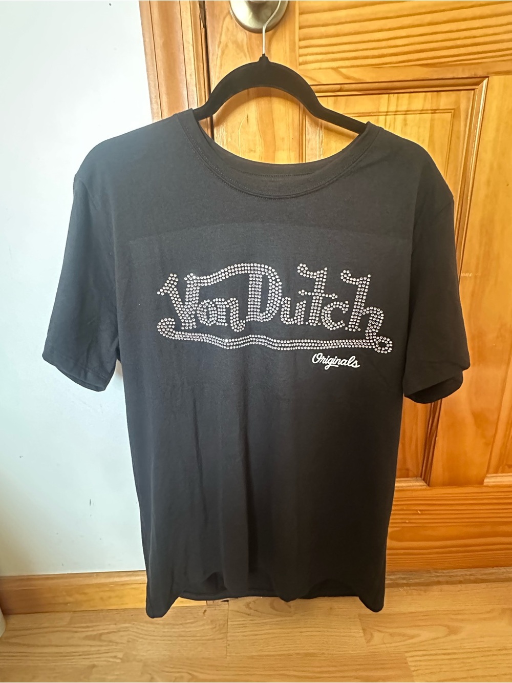 Von Dutch Black Rhinestone Script Tee large bnwt